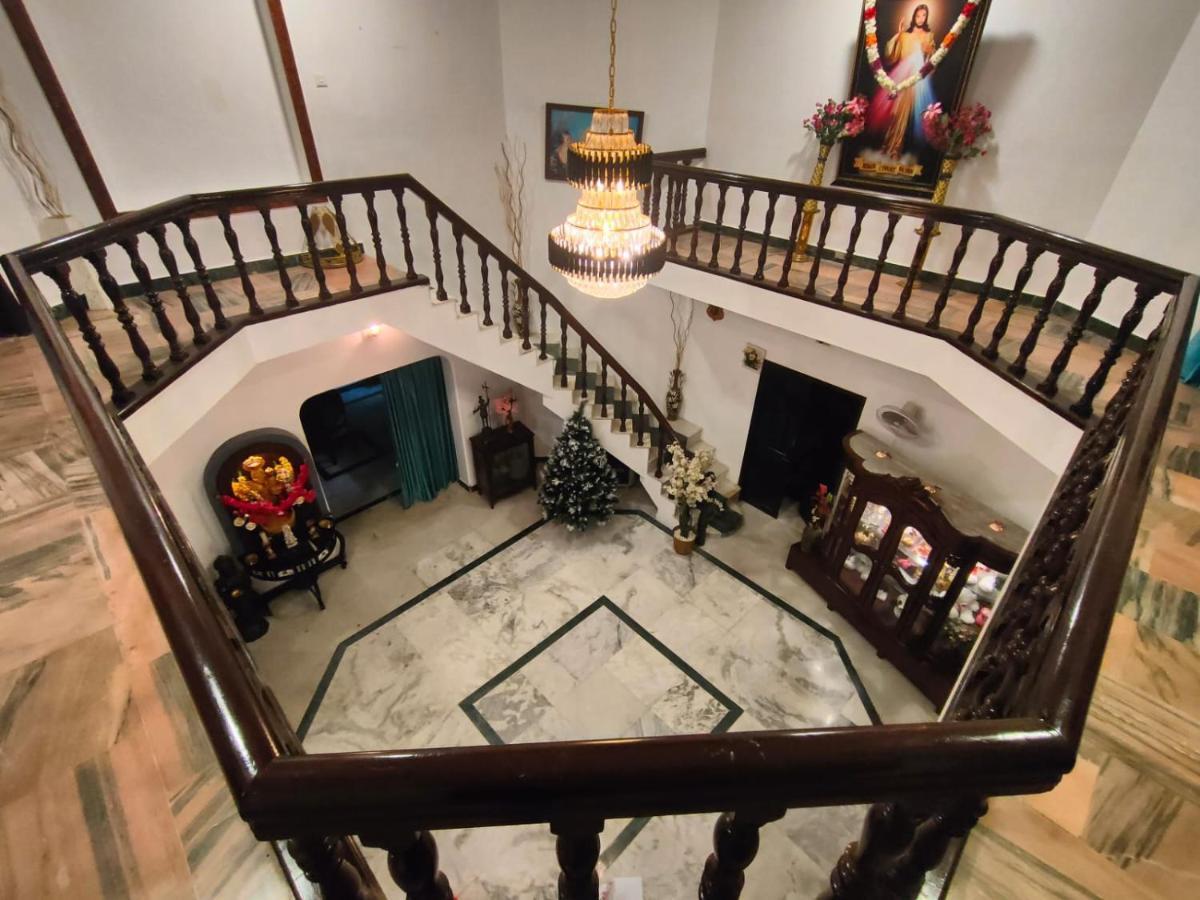 بونديتْشيري Villa Celeste المظهر الخارجي الصورة